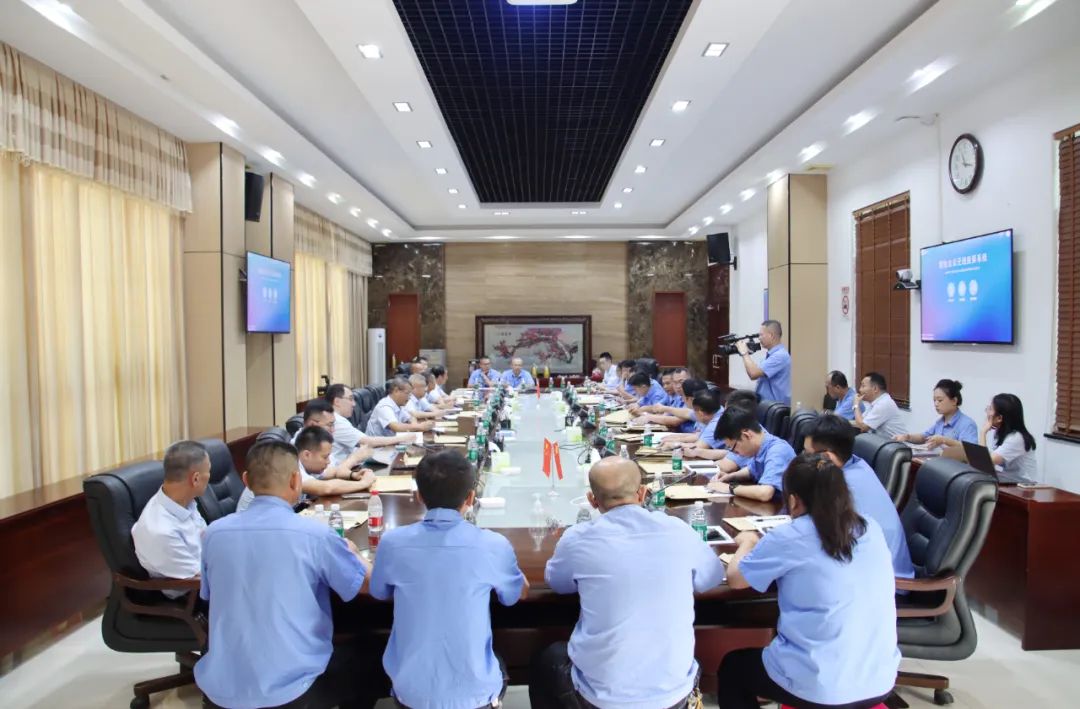 1714116619205109.jpg 海南矿业召开第四届职工代表大会第一次会议7.jpg